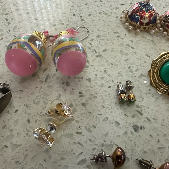 Lot of 15 vintage mid century earrings - Picture 6 of 15